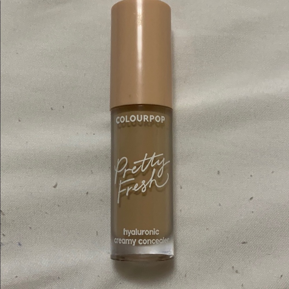 Colourpop pretty fresh hyaluronic creamy concealer